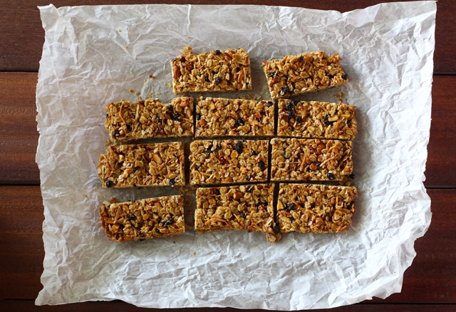 Granola Bars with Coconut, Currants and Almonds