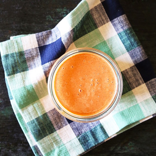 Orange Carrot Chia Smoothie on KitchenKonfidence.com right now! Tastes like an orange creamsicle . But balanced. And not full of sugar. And full of fiber and nutrients.