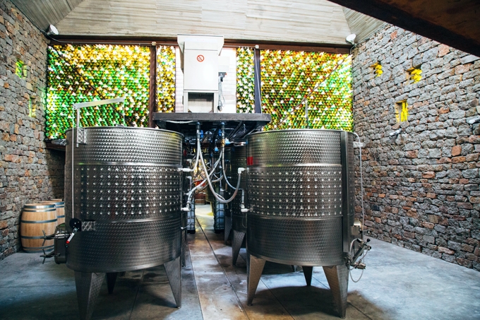 Clos de Tres Production Room