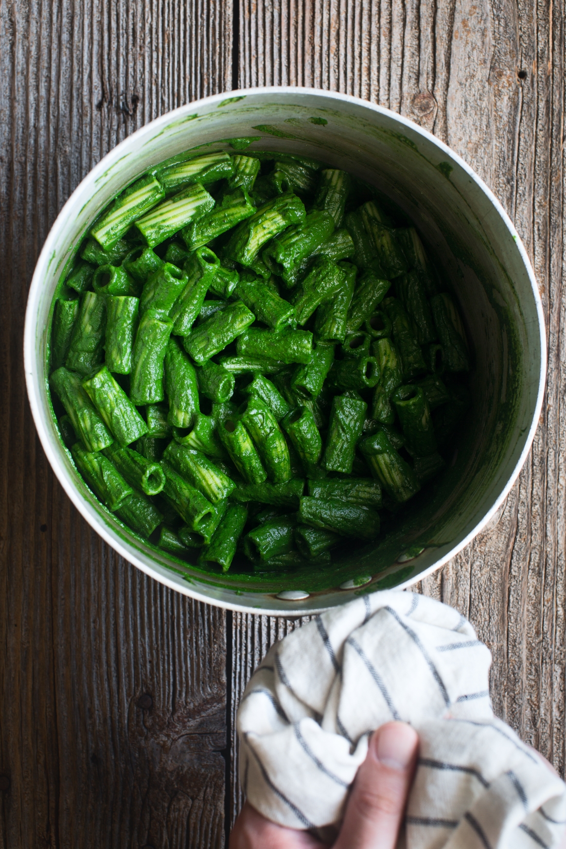 Rigatoni with Easy Kale Sauce