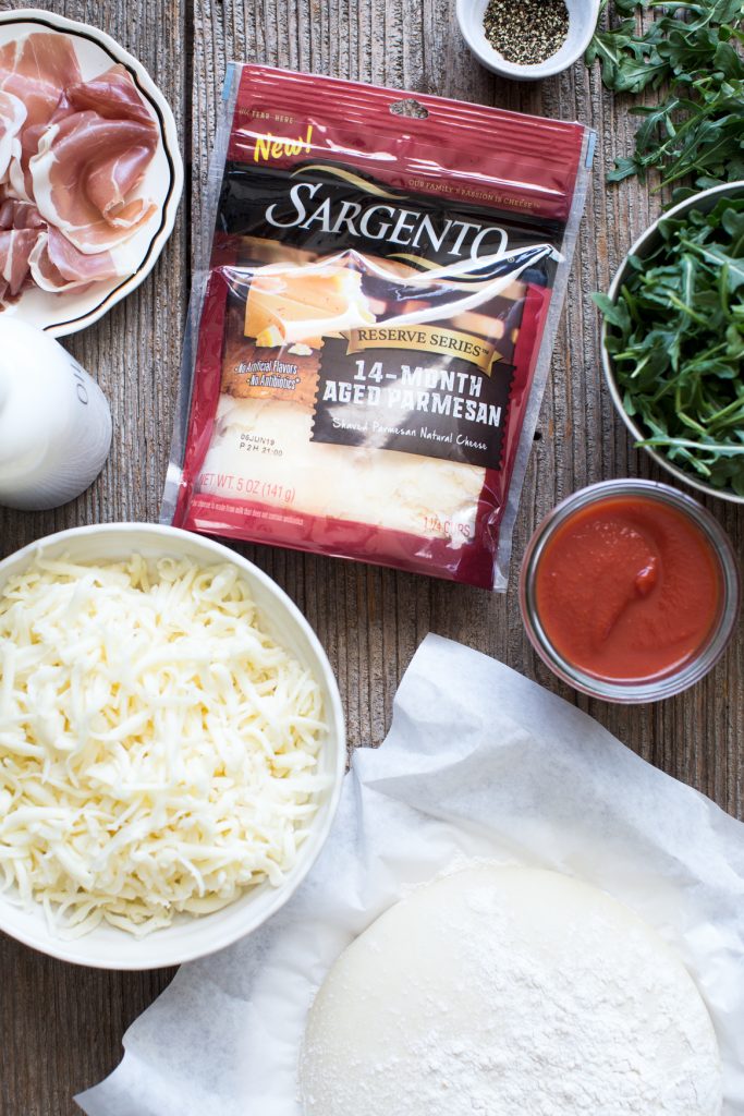 Arugula and Prosciutto Pizza Ingredients