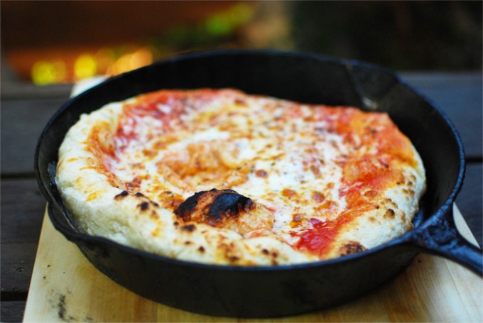 Cast-Iron Skillet Pizza