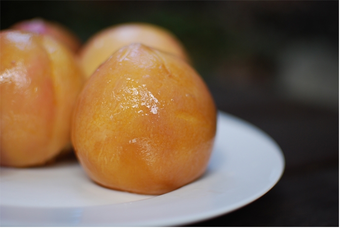 SpicedPoachedPeaches3 Spiced poached peaches