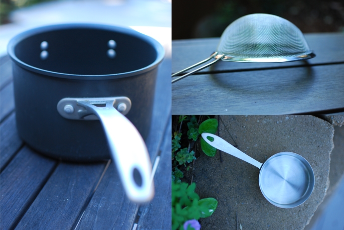Saucepan, Strainer and Measuring Cup