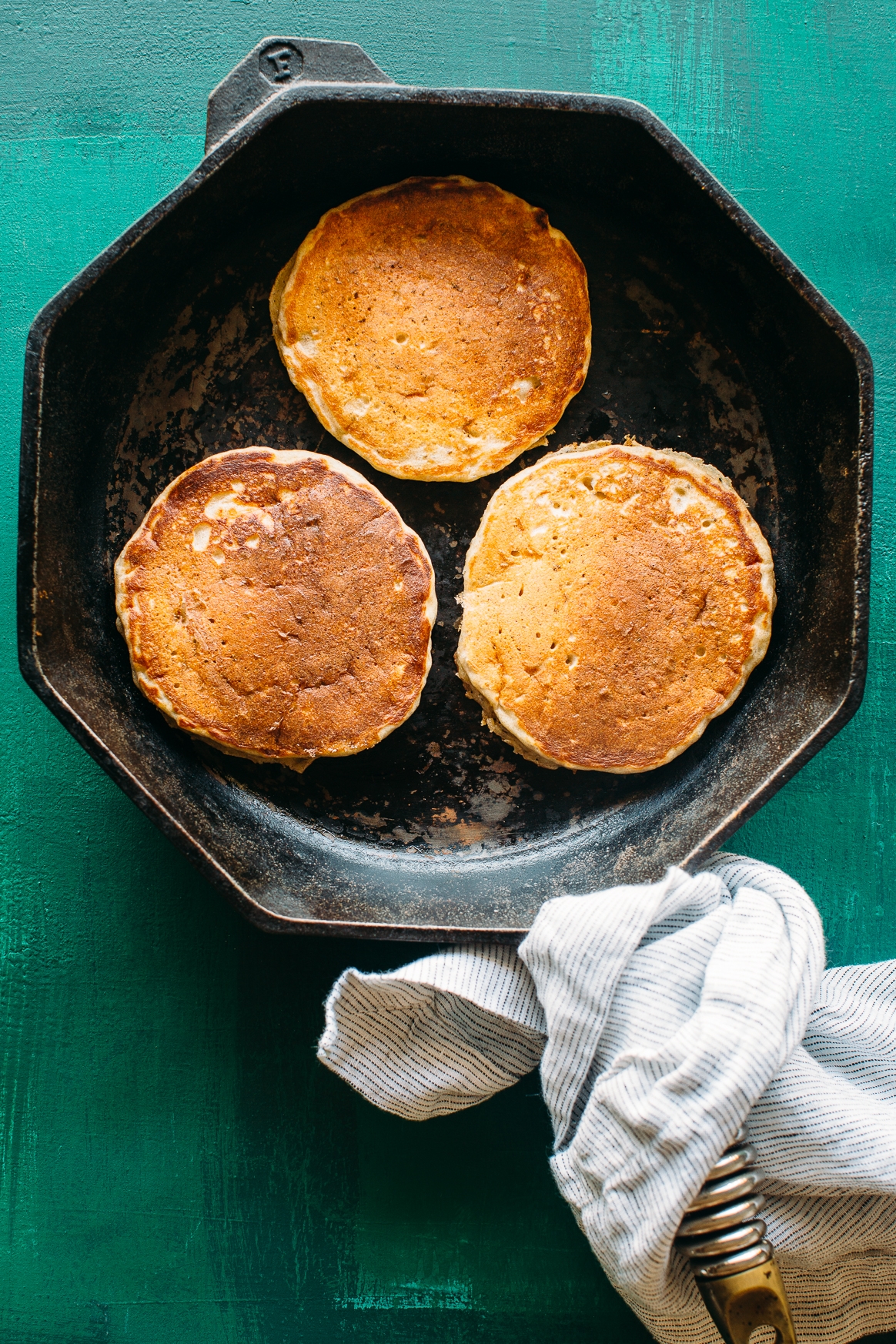 Healthy Banana Pancakes