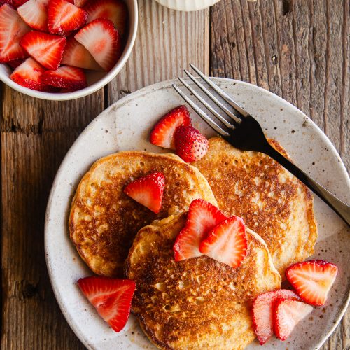 Whole Grain Pancakes with Strawberries